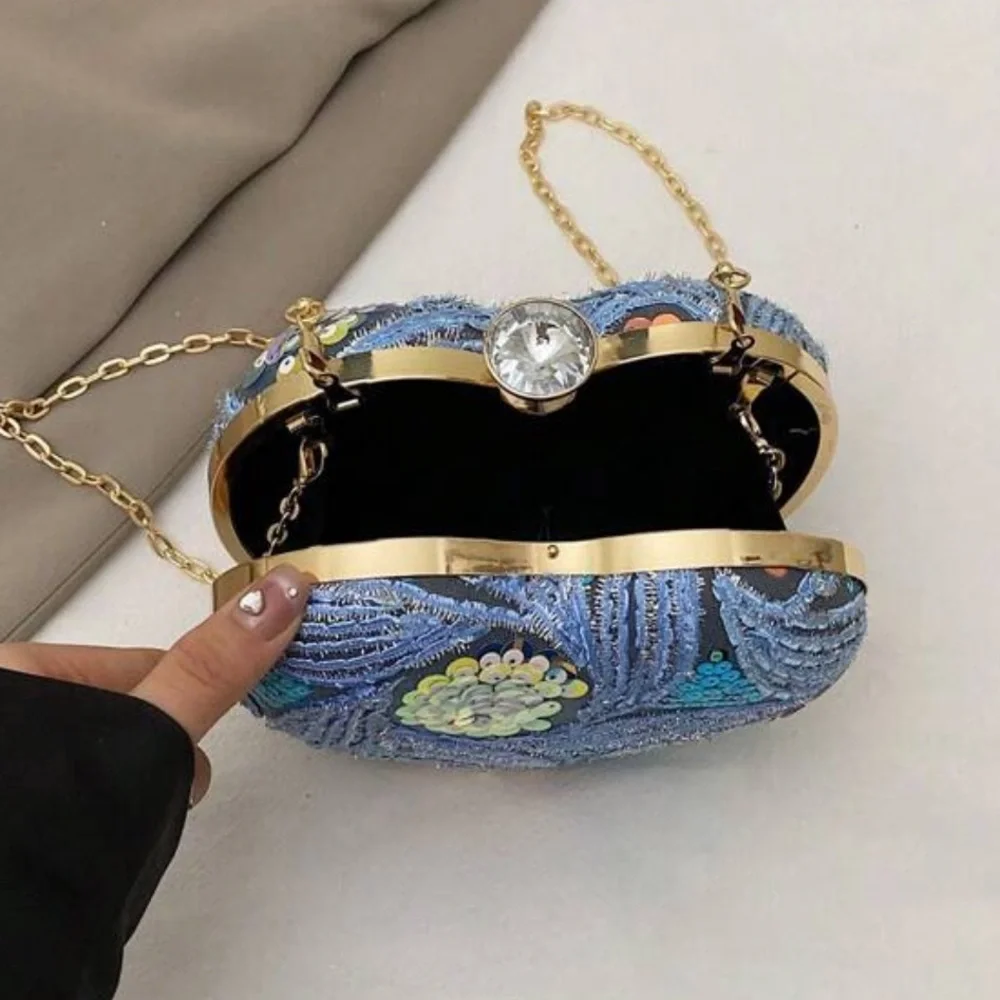 🩵 Embellished Evening Bag 🩵 - Picture 5 of 6